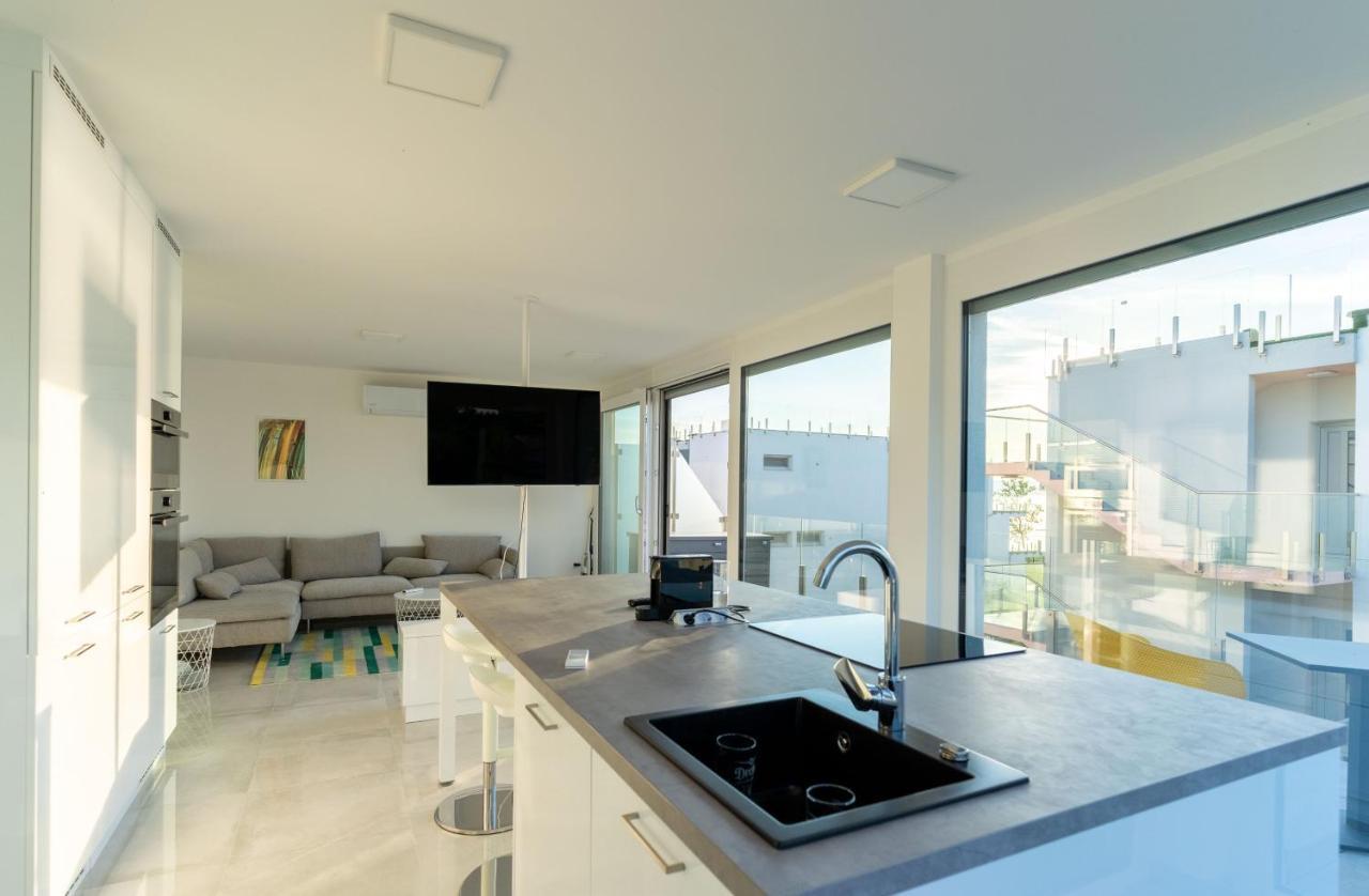 Izi Apartman Fonyód Exterior foto